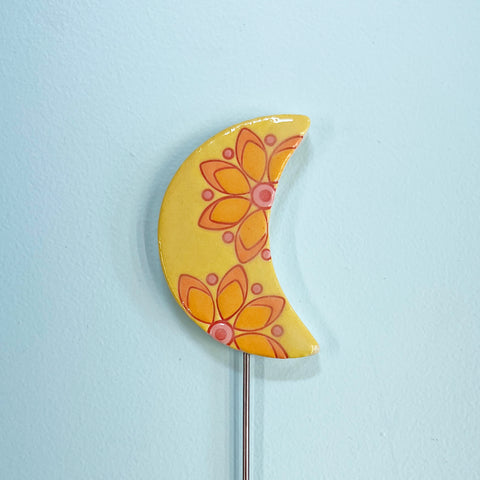 Plant Stake, Yellow Moon