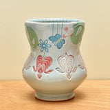 Vignette cup, Bleeding Hearts w. Butterflies