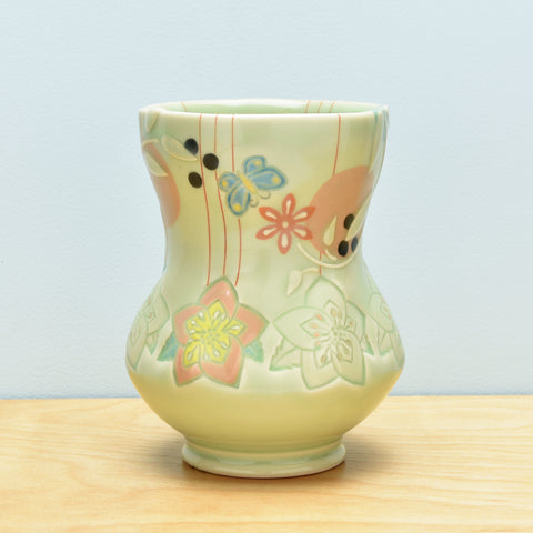 Vignette cup, Hellebore Blossoms in Mint gloss